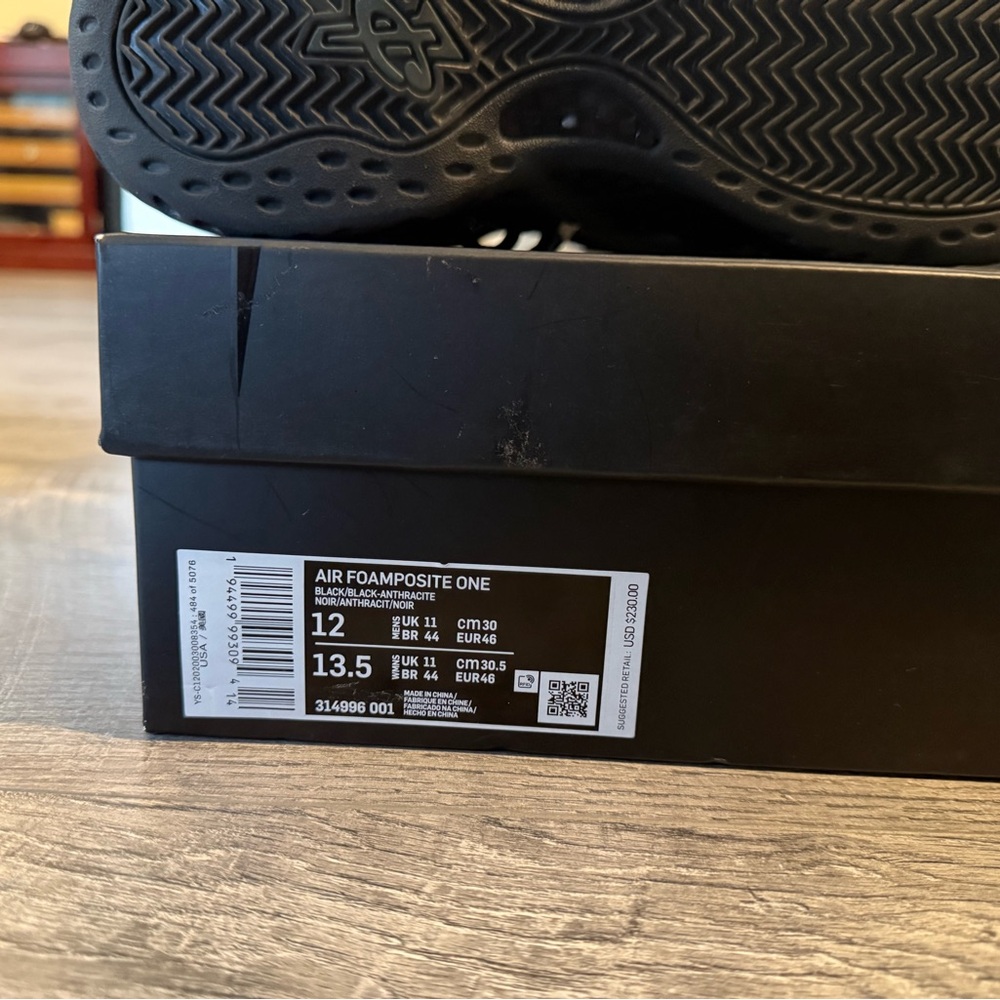 Nike Air Foamposite One Black Sneakers